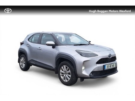 2022 Toyota Yaris Cross - thumbnail 1