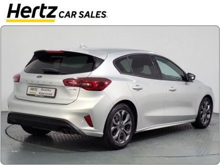 2024 Ford Focus - thumbnail 8