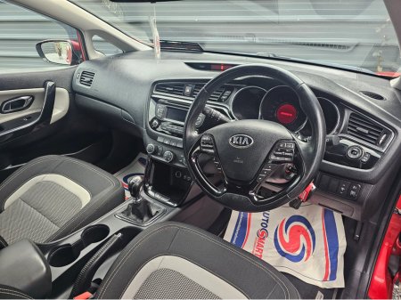2017 Kia Ceed - thumbnail 10