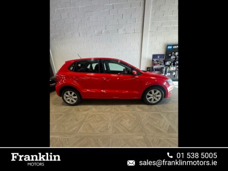 2012 Volkswagen Polo - thumbnail 2