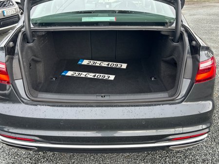 2023 Audi A4 - thumbnail 9