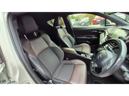 2019 Toyota C-HR - thumbnail 25