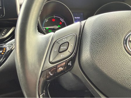 2017 Toyota C-HR - thumbnail 20