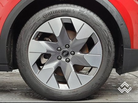 2025 Ford Explorer Premium 77kWh Extended Range RWD €39,950 thumbnail