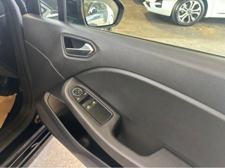 2023 Renault Clio - thumbnail 5