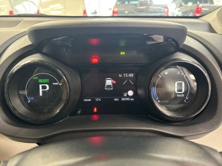 2023 Toyota Yaris - thumbnail 13