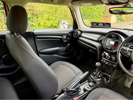 2018 MINI Cooper D - thumbnail 17