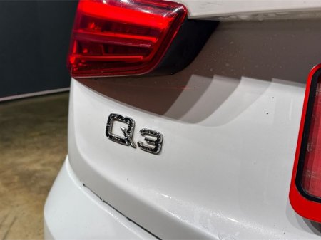 2017 Audi Q3 1.4 TFSI - AUTOMATIC - ALLOY WHEELS - ELECTRIC TAILGATE - MULTI FUNCTION STEERING WHEEL - CRUISE CONTROL - REVERSE CAMERA €18,950 thumbnail