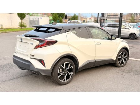 2018 Toyota C-HR 1.8 HYBRID SPORT €21,499 thumbnail