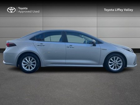 2022 Toyota Corolla - photo 3