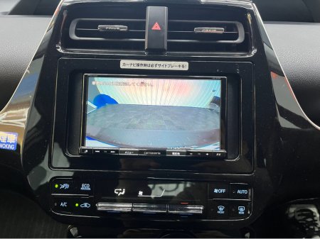 2022 Toyota Prius - thumbnail 17