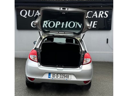 2010 Renault Clio 3 1.2 16V ROYALE ECO// €4,950 thumbnail