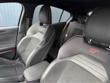 2020 Ford Focus ST - 2.0L DIESEL - MANUAL - 12M WARRANTY - CAR: 1385 €28,950 thumbnail