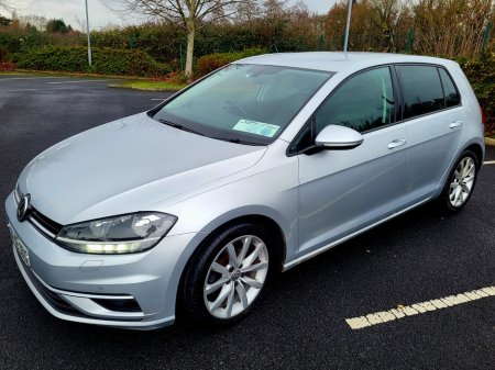 2018 Volkswagen Golf  €14,999 thumbnail