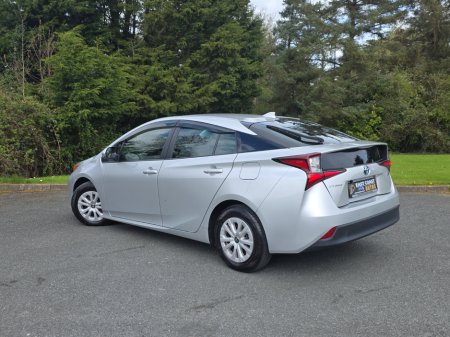 2020 Toyota Prius - thumbnail 20