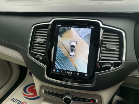 2023 Volvo XC90 - thumbnail 16