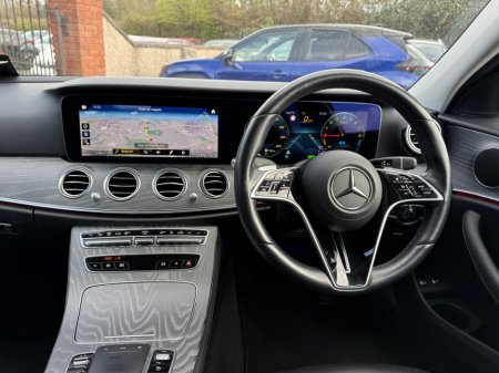 2021 Mercedes-Benz E Class - thumbnail 7