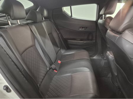 2019 Toyota C-HR **SPORT HYBRID**AUTO**KEYLESS ENTRY AND START**ANDROID/APPLE RADIO MEDIA UNIT**18" DIAMOND CUT ALLOYS**REVERSE CAMERA**HALF LEATHER SEATS**LANE DEPARTURE WARNING**ADAPTIVE CRUISE CONTROL**BLIND SPOT €21,949 thumbnail