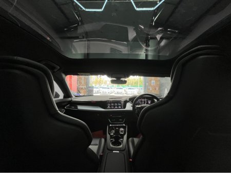 2023 Audi e-tron GT quattro - thumbnail 19