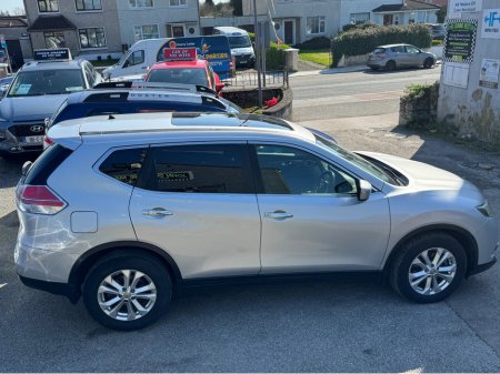 2016 Nissan X-Trail - thumbnail 3