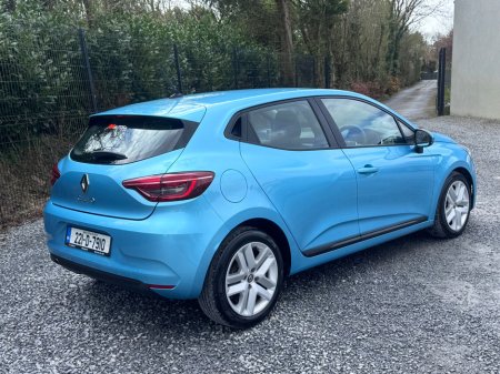 2022 Renault Clio - thumbnail 7