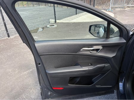 2024 Kia Sportage - thumbnail 19