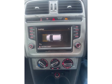 2016 Volkswagen Polo 1.0 5DR 75HP Lounge €9,950 thumbnail