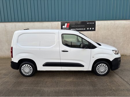 2020 Citroen Berlingo K9 LX 1.5 BLUEHDI 75 650KG M 3 €10,950 thumbnail