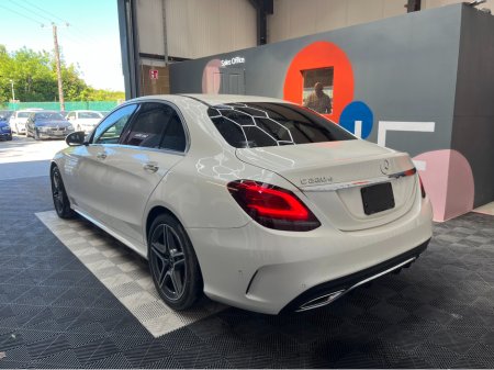 2018 Mercedes-Benz C Class C220D / 63k KMs / HEATED SEATS , REVERSE CAMERA & MORE €29,950
