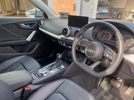 2022 Audi Q2 - thumbnail 9