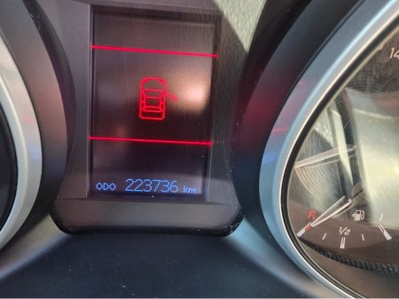 2016 Toyota Avensis - thumbnail 8