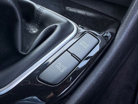 2022 Kia Sportage - thumbnail 7