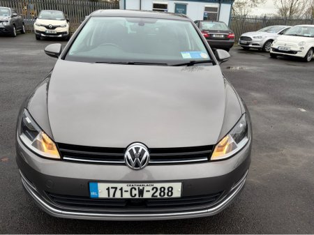 2017 Volkswagen Golf ALLSTAR 1.6 TDI MANUAL 5SPEED 110 5 5DR €15,950 thumbnail