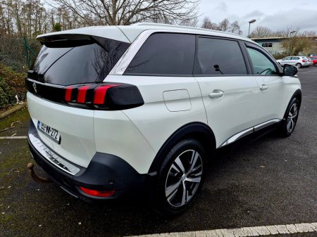 2019 Peugeot 5008 - thumbnail 8