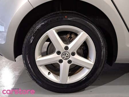 2015 Volkswagen Golf - thumbnail 14