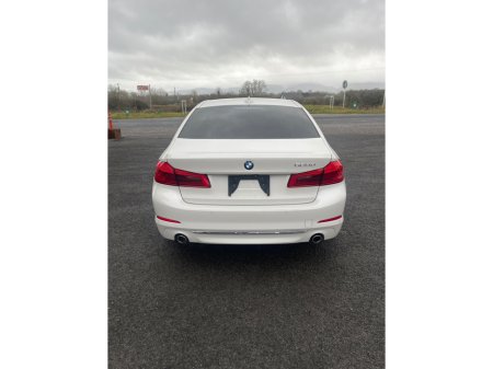 2018 BMW 5 Series 2018-2 BMW 520D €27,450 thumbnail