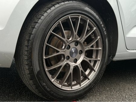 2016 Volkswagen Touran - thumbnail 8