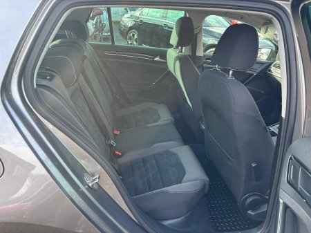 2014 Volkswagen Golf - thumbnail 10