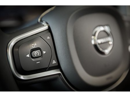 2023 Volvo XC60 - thumbnail 29