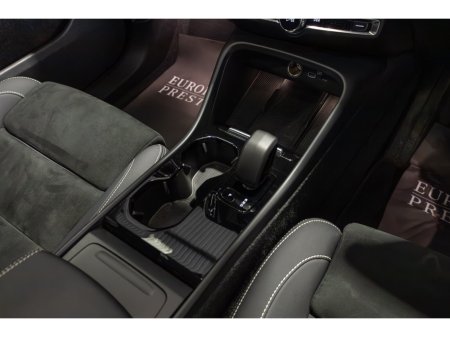 2023 Volvo XC40 - thumbnail 19