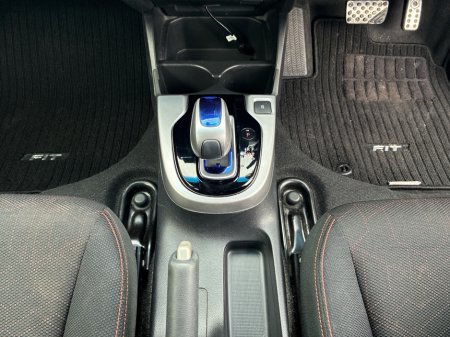 2014 Honda Fit - thumbnail 14