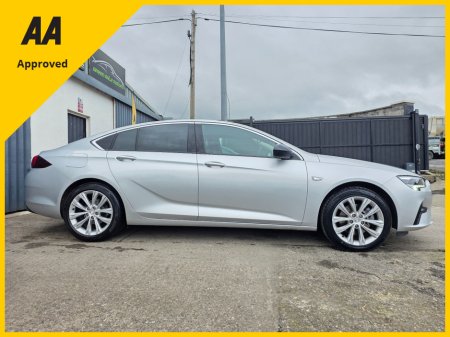 2022 Opel Insignia - thumbnail 9