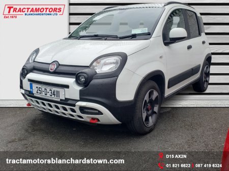 2025 Fiat Panda 1.0 CROSS 5DR €16,699