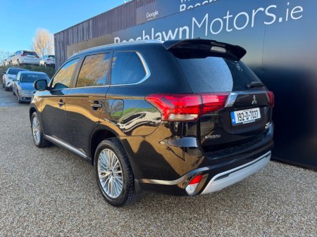 2019 Mitsubishi Outlander - thumbnail 6