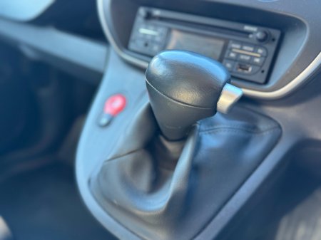 2020 Renault Kangoo - thumbnail 15