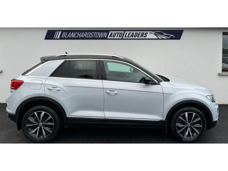 2018 Volkswagen T-Roc 1.0 TSI DESIGN 115HP LOW KM €17,995 thumbnail