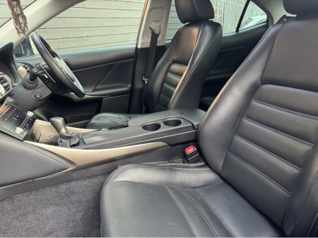 2013 Lexus IS 300 h 2.5 HYBRID AUTO SUNROOF €14,995 thumbnail