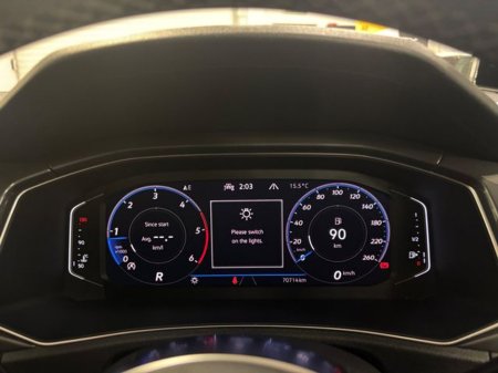 2020 Volkswagen T-Roc 2.0 TDI 150bhp R-Line DSG €24,750 thumbnail