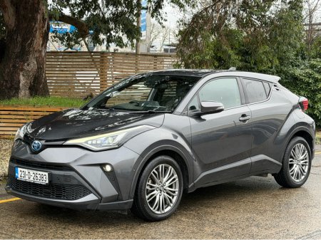 2023 Toyota C-HR HYBRID..#12 MONTH WARRANTY INCLUDED .. FINANCE AVAILABLE €22,750 thumbnail