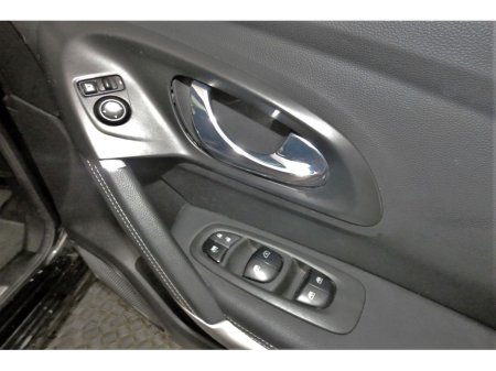 2018 Renault Kadjar - thumbnail 25